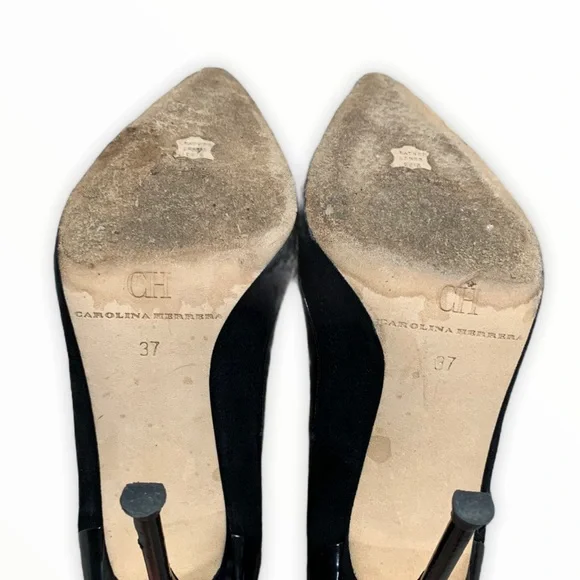 Carolina Herrera Black Suede and Satin High Heel - Picture 5 of 6